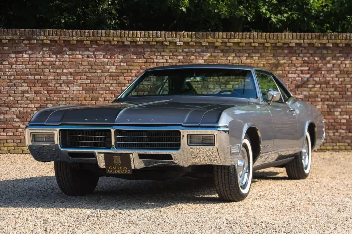 Buick Riviera 