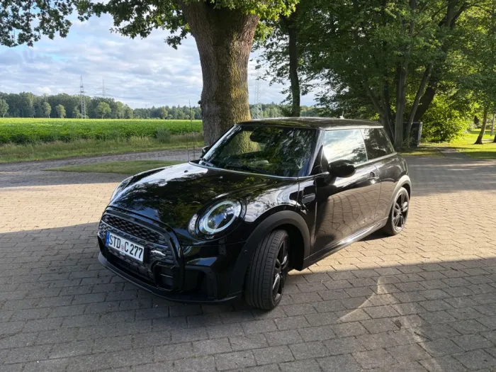 MINI Cooper John Cooper Works Trim Steptronic Joh...