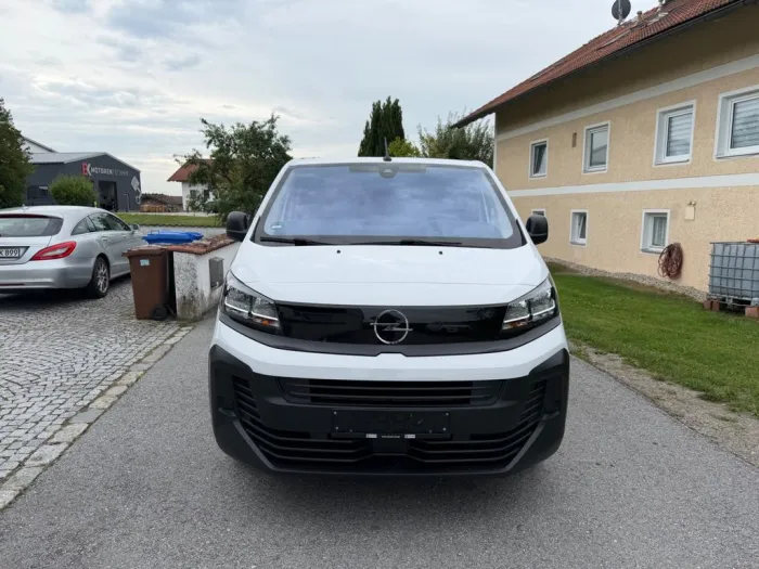 Opel Vivaro Kasten Edition M