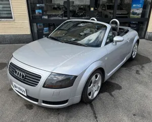 Audi TT Roadster 1.8 T 20V 225 CV QUATTRO