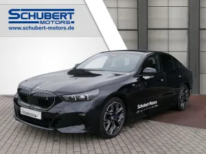 BMW i5 eDrive40 Sportpaket Pro 20'' HUD B&W Sitzbel.