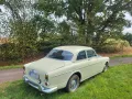 Volvo Amazon