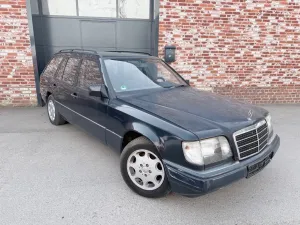 Mercedes-Benz W124 E220 TE Klima