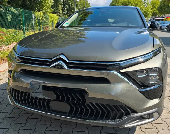 Citroën C5 X Plug-in-Hybrid 225 S&S ë-EAT8 SHINE PAC...