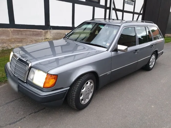 Mercedes-Benz Mercedes W124 S124 320 Sportline perlmuttgrau
