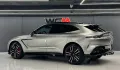Aston Martin DBX 707 