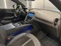 Aston Martin DBX 707 