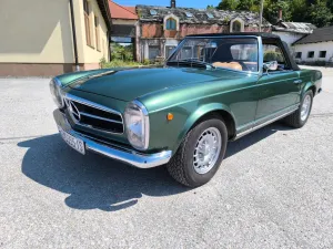 Mercedes-Benz SL 230