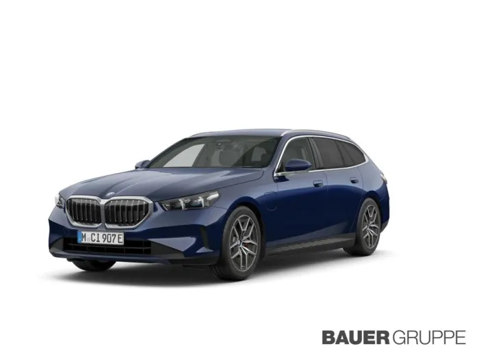 BMW 530 e_M Sport Touring Park-Assistent Sportpaket 