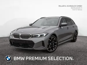 BMW 330i Touring xDrive M-Sport 19 ZOLL+AHK+HUD+ACC