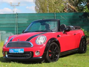 MINI Cooper Cabrio  