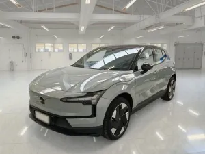 Other VOLVO EX30 SINGLE MOTOR EXTENDED RANGE PLUS SUV