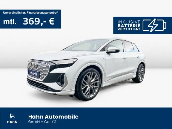 Audi Q4 45 e-tron quattro s-line Ext. Navi Matrix
