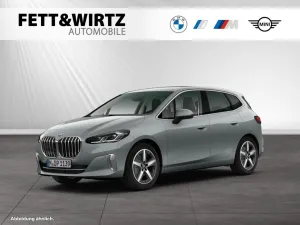BMW 218i Active Tourer Luxury Line-AHK-DrivingAss.