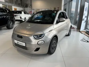 Fiat FIAT 500e Giorgio Armani Collectors Edition 2025