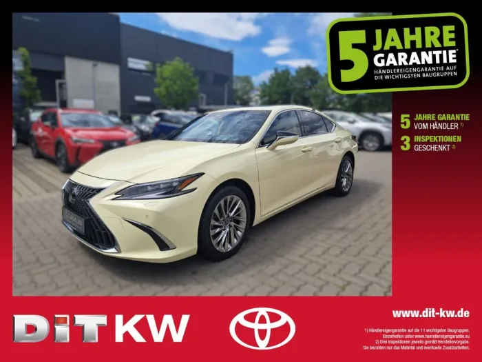 Lexus ES 300h Luxury TAXI Paket + Folierung