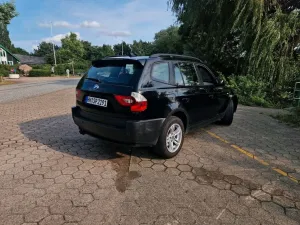 BMW bmw x3 3l xdrive manuell all Black edition