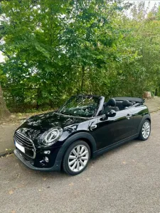 MINI Cooper Cabrio 136 PS  Midnight Black Metal