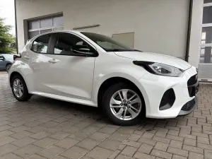 Mazda 2 Hybrid VVT-i 116 e-CVT CENTRE-LINE Kamera