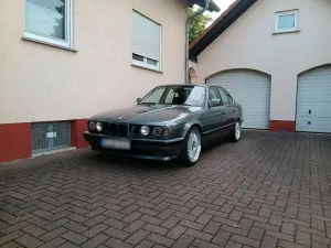 BMW 535i E34 Automatik H-Zulassung Tüv neu