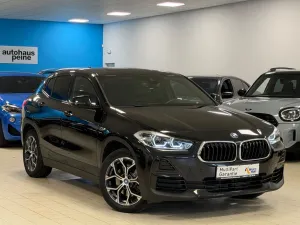 BMW X2 xDrive25e/Kam/Sportsitz/Leder/Pano/LED/Harman