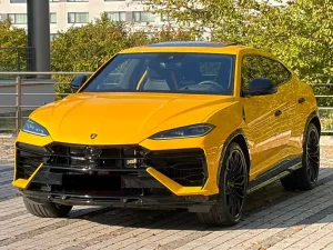 Lamborghini Urus 4.0 V8 PHEV SE PANORAMA MASSAGE