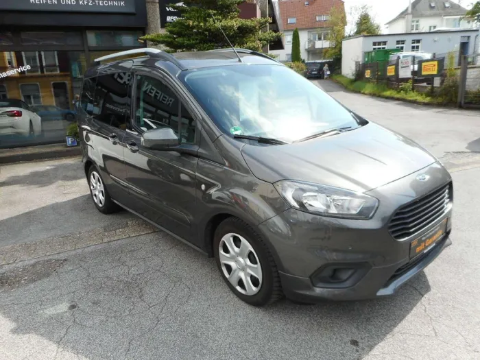 Ford Tourneo Courier Tourneo Courier Diesel 1.5 TDCi 