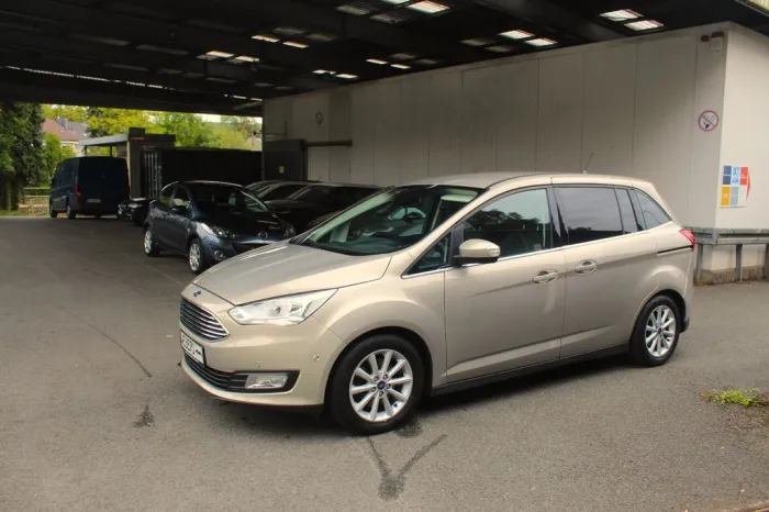 Ford GrandC-Max Titanium*1.Hand*Kamera*Navi*Lenkr-HZG