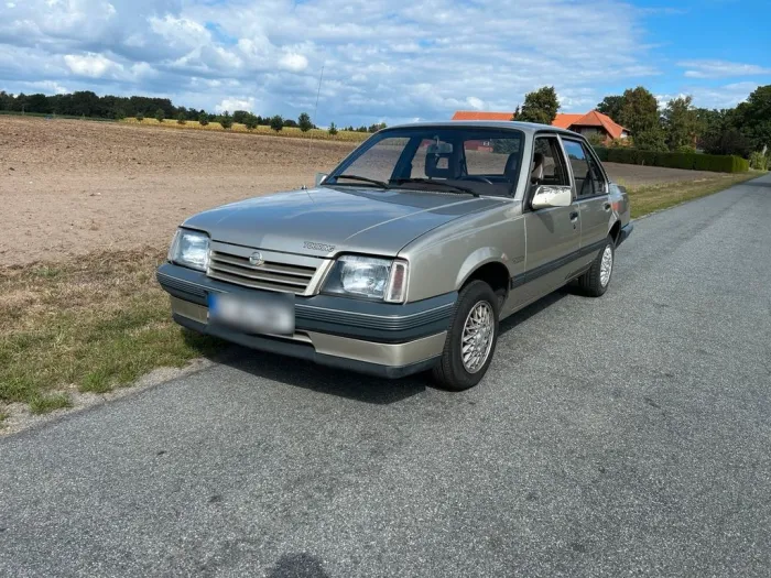 Opel Ascona C 1.8 H Kennzeichen