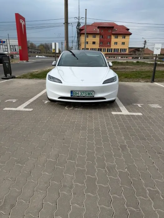 Tesla TESLA MODEL 3 HIGHLAND LONG RANGE AWD