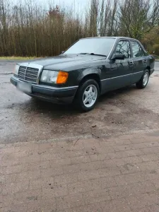 Mercedes-Benz Mersedes E230benzine