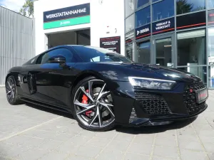Audi R8 Coupe 5.2 FSI RWD performance