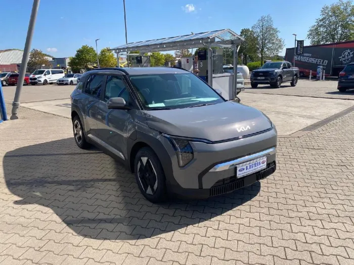 Kia EV3 150 kW Earth