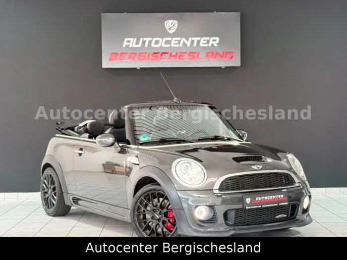 MINI JOHN_COOPER_WORKS Cabrio John Cooper Works