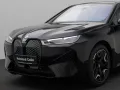 BMW iX M60 Panorama 360°Laser B&W SoftCl Massage 22