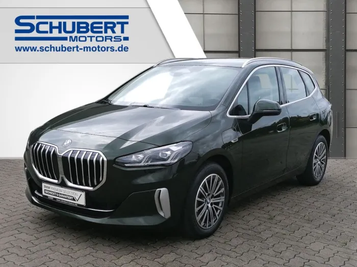 BMW 230 e xDrive Active Tourer HUD AZV PA+ Memory H/