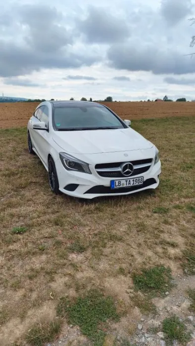 Mercedes-Benz CLA 180 Shooting Brake CLA 180 Urban Shootin...