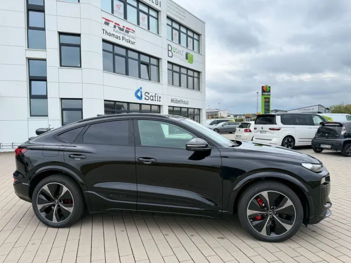 Audi SQ6 e-tron SPORTBACK+ AHK-PANO-LUFTFAHRWERK