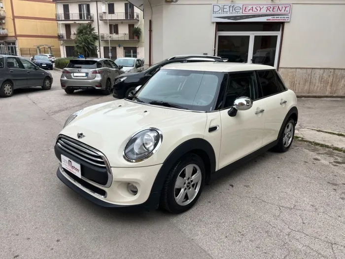 MINI Mini 1.5 Cooper D Business XL 5 porte