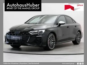 Audi S3 Limousine TFSI quattro Akrapo HUD Matrix Pano