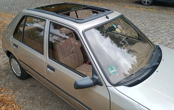 Peugeot 205 GR 1.1  - echte Gelegenheit! 