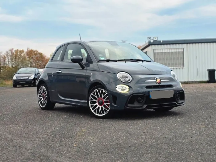 Abarth 595 1.4 T-Jet 16V 595 1st Hand  TÜV Neu