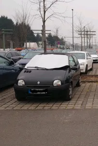 Renault Twingo 2001 TÜV 10/27 Schwarz