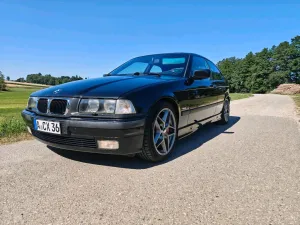BMW E36 323ti Compact