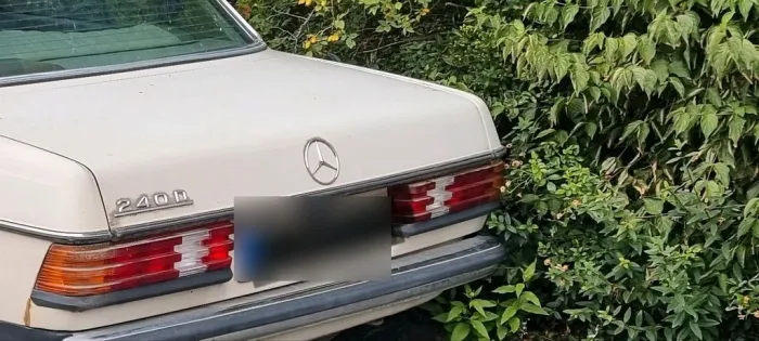 Mercedes-Benz Mercedes 123 ,240 D