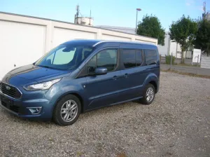 Ford Grand Tourneo Connect Titanium 1.5 EcoBlue-Navi