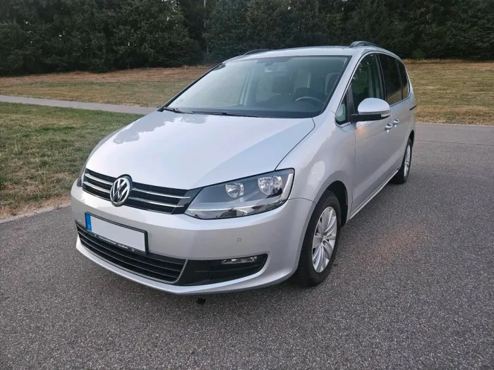 Volkswagen  VW Sharan 2.0 TDI 7-Sitzer AHK Last 2,2...