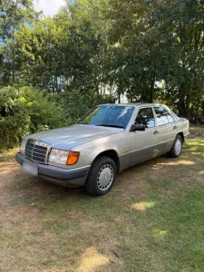 Mercedes-Benz Mercedes W124 300e [Leder, Klima, Automati...