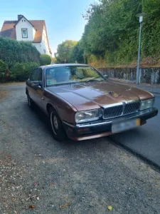 Jaguar Daimler - Jaguar xj  40