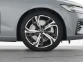 Volvo V60 T8 AWD Ultra Dark B&W-SOUND*360°AHK*MASSAGE